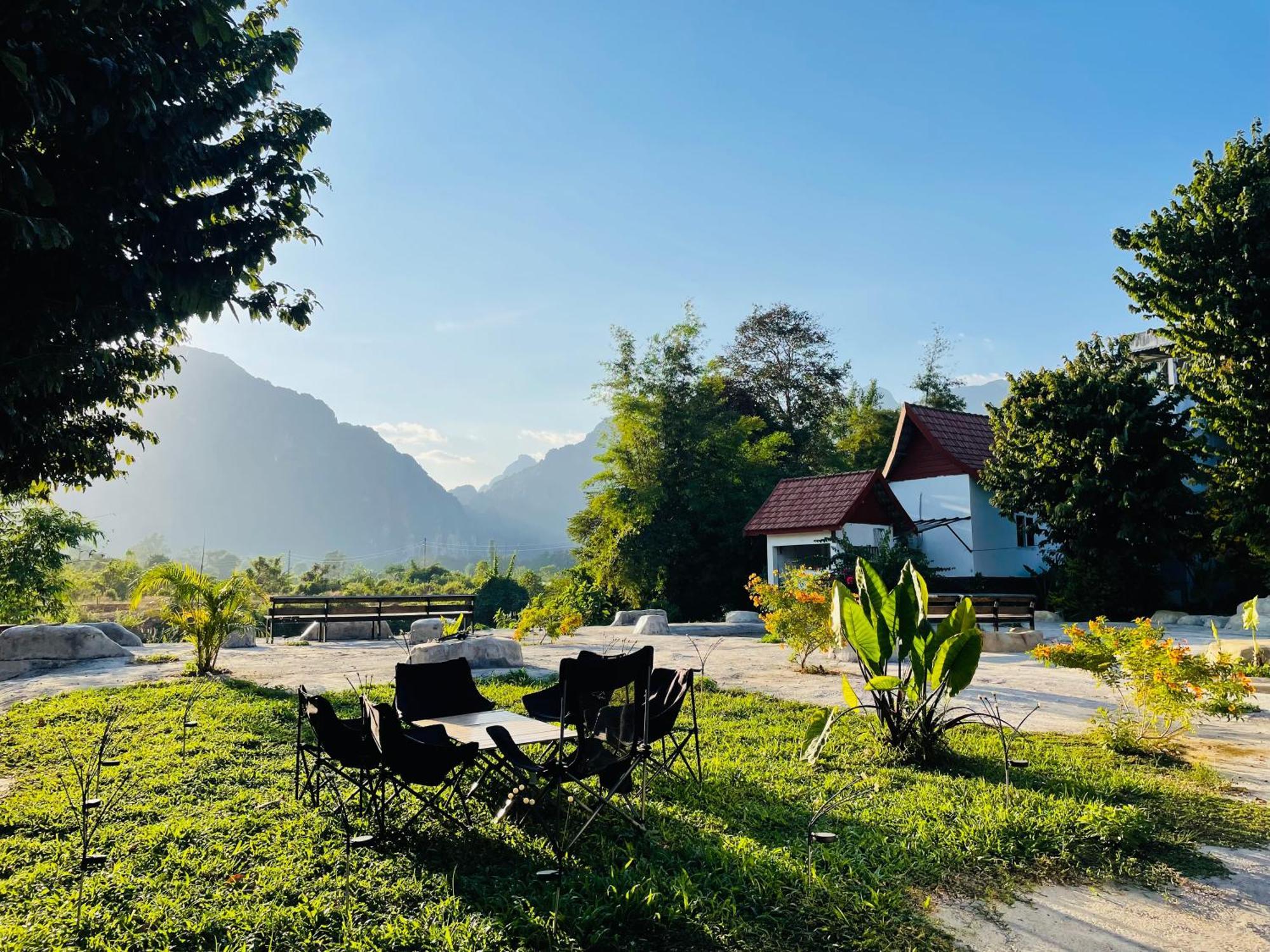 Jungle Paradise Vangvieng - Bungalows Vang Vieng Luaran gambar