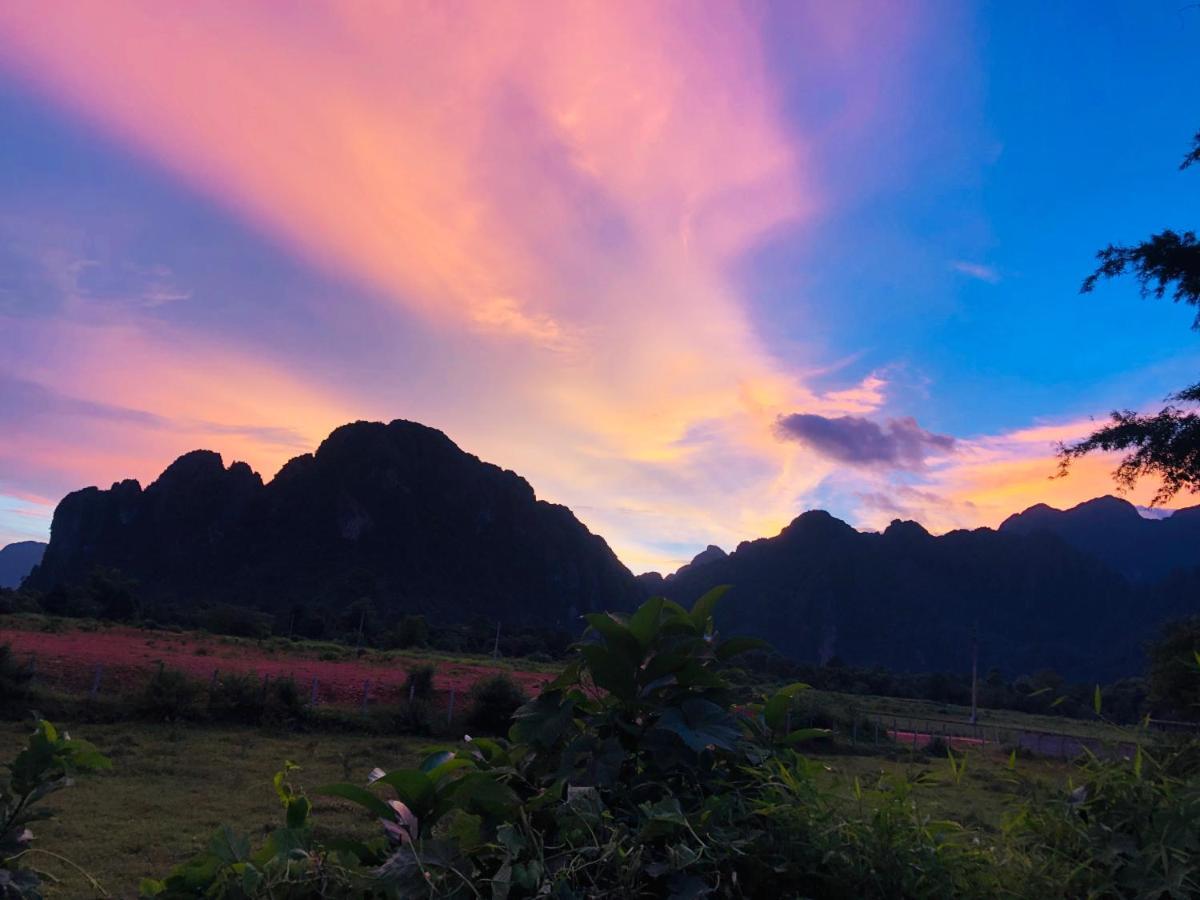 Jungle Paradise Vangvieng - Bungalows Vang Vieng Luaran gambar